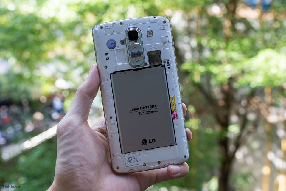 2487667_tinhte.vn-lg-g-pro-2-21.jpg