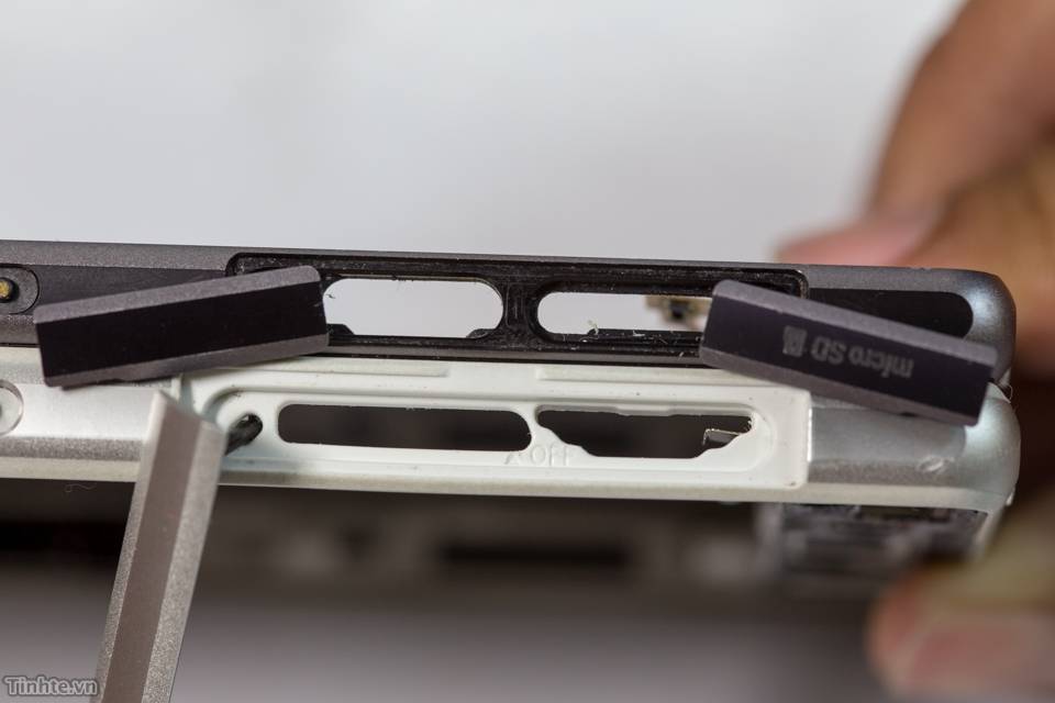 2494758_sony_xperia_z2-4.jpg
