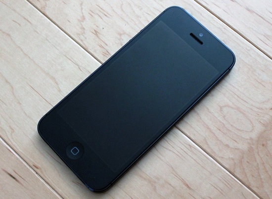 3275_0_ip5_32gb_black_9_5tr.jpg