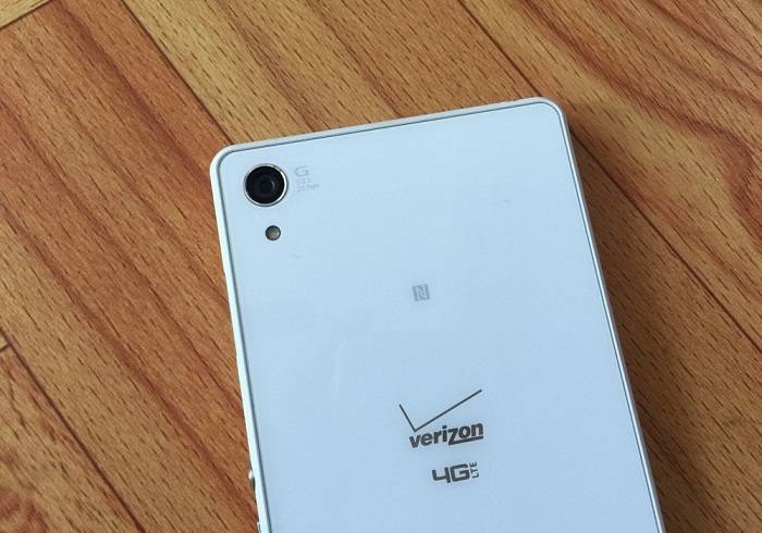 5-ly-do-khien-sony-xperia-z3v-hut-khach-2-duchuyshopcom.JPG
