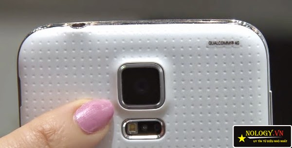 ai_YKn-M%2FU-M6WDewTOI%2FAAAAAAAAFrw%2FfrER4J1pBPI%2Fs1600%2Fsamsung-galaxy-s5-docomo-nhat-ban-5.jpg