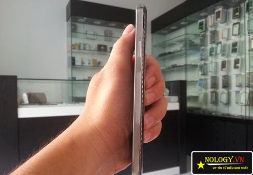 B4%2FU-Q7jHZKcHI%2FAAAAAAAAFuk%2FzjwBaFhP-7g%2Fs1600%2FSamsung-Galaxy-S4-SC04E-docomo-nhat-ban-3.jpg