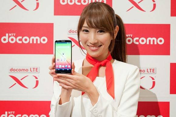 ban-lg-g2-docomo.jpg