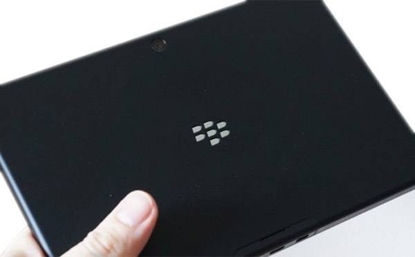 BlackBerry-Playbook-4g-32Gb-Camera.jpg