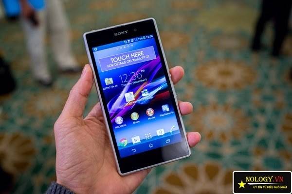 blogspot.com%2F-k0N_7RPvlH8%2FUwXYVImMyKI%2FAAAAAAAABxY%2FykHxhM2qS-M%2Fs1600%2Fsony-xperia-z1-3.jpg