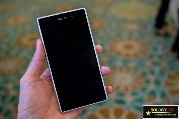 blogspot.com%2F-k2q4ZD4YYzE%2FUwXdlwIMq9I%2FAAAAAAAAByQ%2Fr7RN0uFyWa4%2Fs1600%2Fsony-xperia-z1-4.jpg