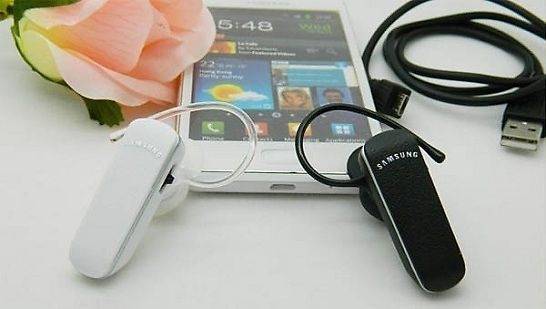 BluetoothSamsungHM7100_zpsec9947dc.jpg
