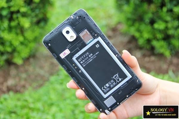 c%2FU8DydqkI52I%2FAAAAAAAAExc%2FnsyZbwGJmIw%2Fs1600%2Fsamsung-galaxy-note3-docomo-cs-01f-nhat-16.jpg