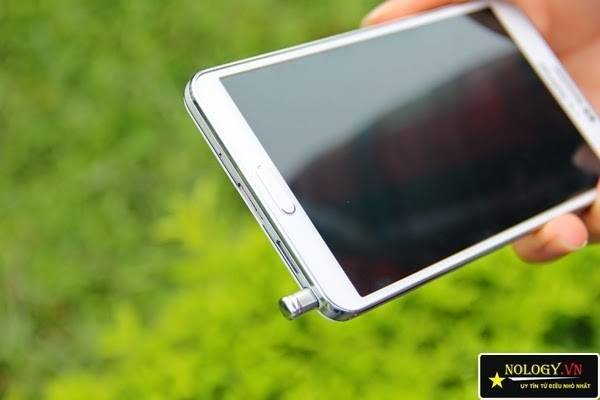 c%2FU8DyfX1WmlI%2FAAAAAAAAEx8%2Fbyb-WmIdxXM%2Fs1600%2Fsamsung-galaxy-note3-docomo-cs-01f-nhat-22.jpg