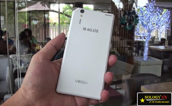 c%2FVTCJQENffzI%2FAAAAAAAAA_s%2F3-L0UPJ-0sc%2Fs1600%2Fso-sanh-zenfone-6-va-sky-a870-chinh-hang-6.jpg