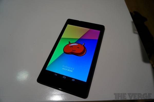 can-canh-nexus-7-the-he-moi.jpg