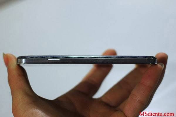 canh-ben-samsung-galaxy-s4-trung-quoc.JPG