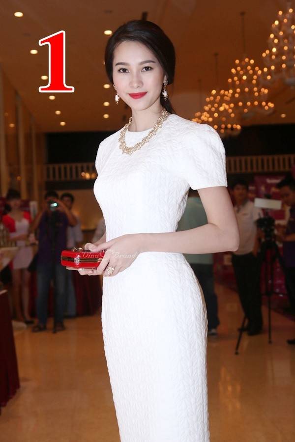 dam-dep-va-sang-ton-voc-dang-ngoc-nga-1m4G3-d5116vn3_2kdn7csidr7kj_simg_d0daf0_800x1200_max.jpg