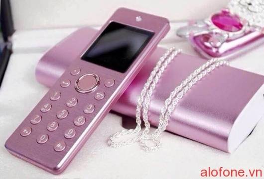 dien-thoai-htc-x1-classic.jpg