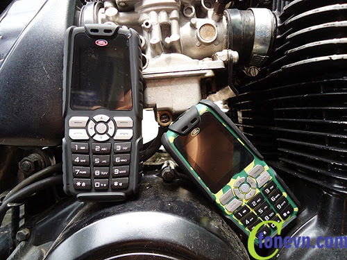 Dien+thoai+Land+Rover+A8%252B+pin+khung+%25281%2529.jpg