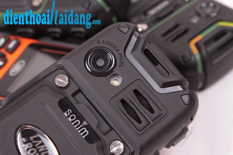 Dien-thoai-Land-Rover-A8s-tivi+%25288%2529.jpg