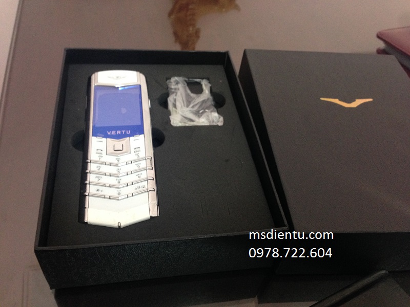 dien-thoai-ver-tu-copy-nhai-fake-cao-cap-copy%2B%252813%2529.JPG