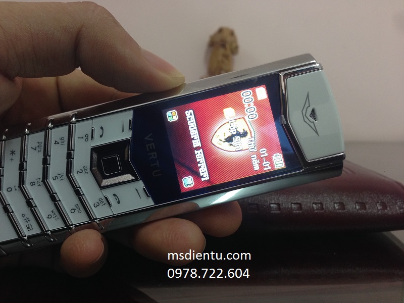 dien-thoai-ver-tu-copy-nhai-fake-cao-cap-copy%2B%25289%2529.JPG