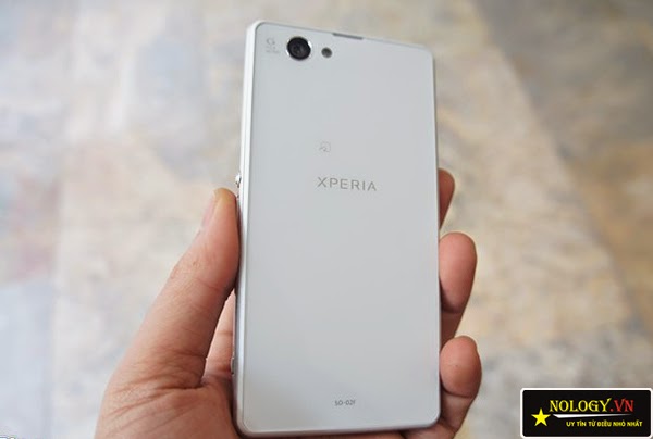 EtZNbbQttLs%2FVE9ZqdiXazI%2FAAAAAAAAAOg%2FudV8fJRiviY%2Fs1600%2Fdien-thoai-sony-xperia-z1-mini-3.jpg