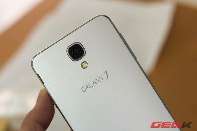 galaxyj6.jpg