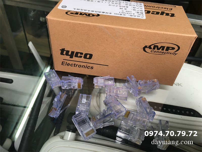 hat-rj45-amp-nhua.jpg
