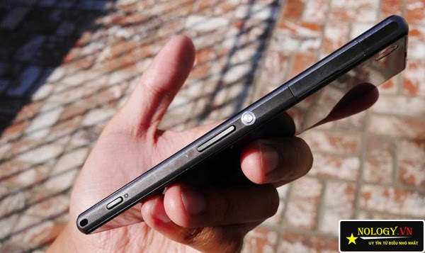 HbzixF_s%2FVE4UMnGFcCI%2FAAAAAAAAG64%2F0FF7_ln7SUY%2Fs1600%2Fdien-thoai-sony-xperia-z1-quoc-te-4.jpg