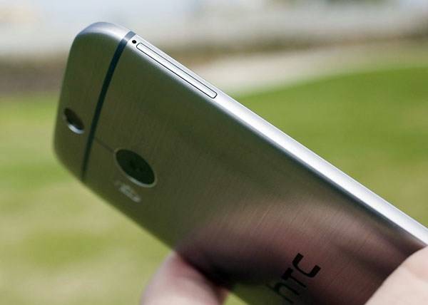 htc%20one%20m8%20chet%20nguon.jpg