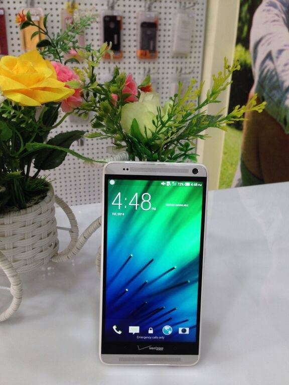 htc%20one%20max-2.jpg