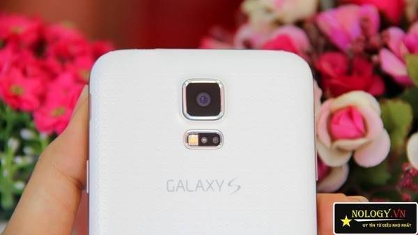 I%2FVC_A5Q5_QFI%2FAAAAAAAAGd8%2FL14Dho4dTSE%2Fs1600%2Fdien-thoai-samsung-galaxy-s5-au-nhat-ban-8.jpg