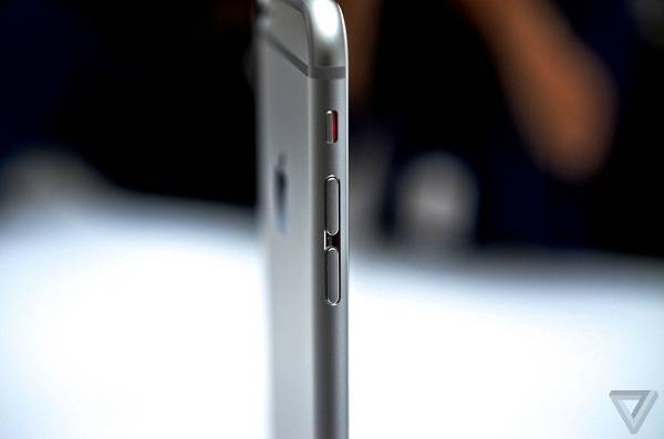 image-1410429926-iphone6plus.jpg