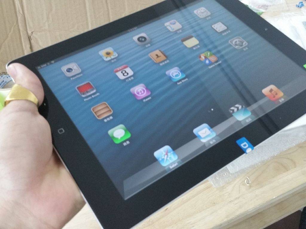 ipad%203%20-%202_zpsjntwych4.jpg