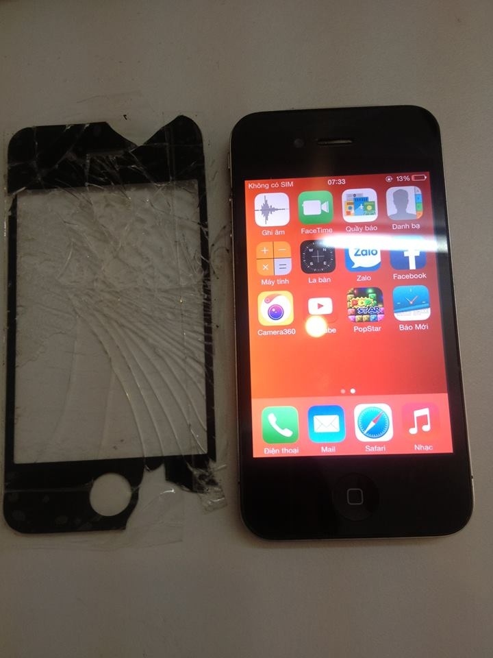 iphone 4 vo man.jpg