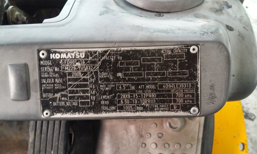 Komatsu-FD30-16.01.jpg