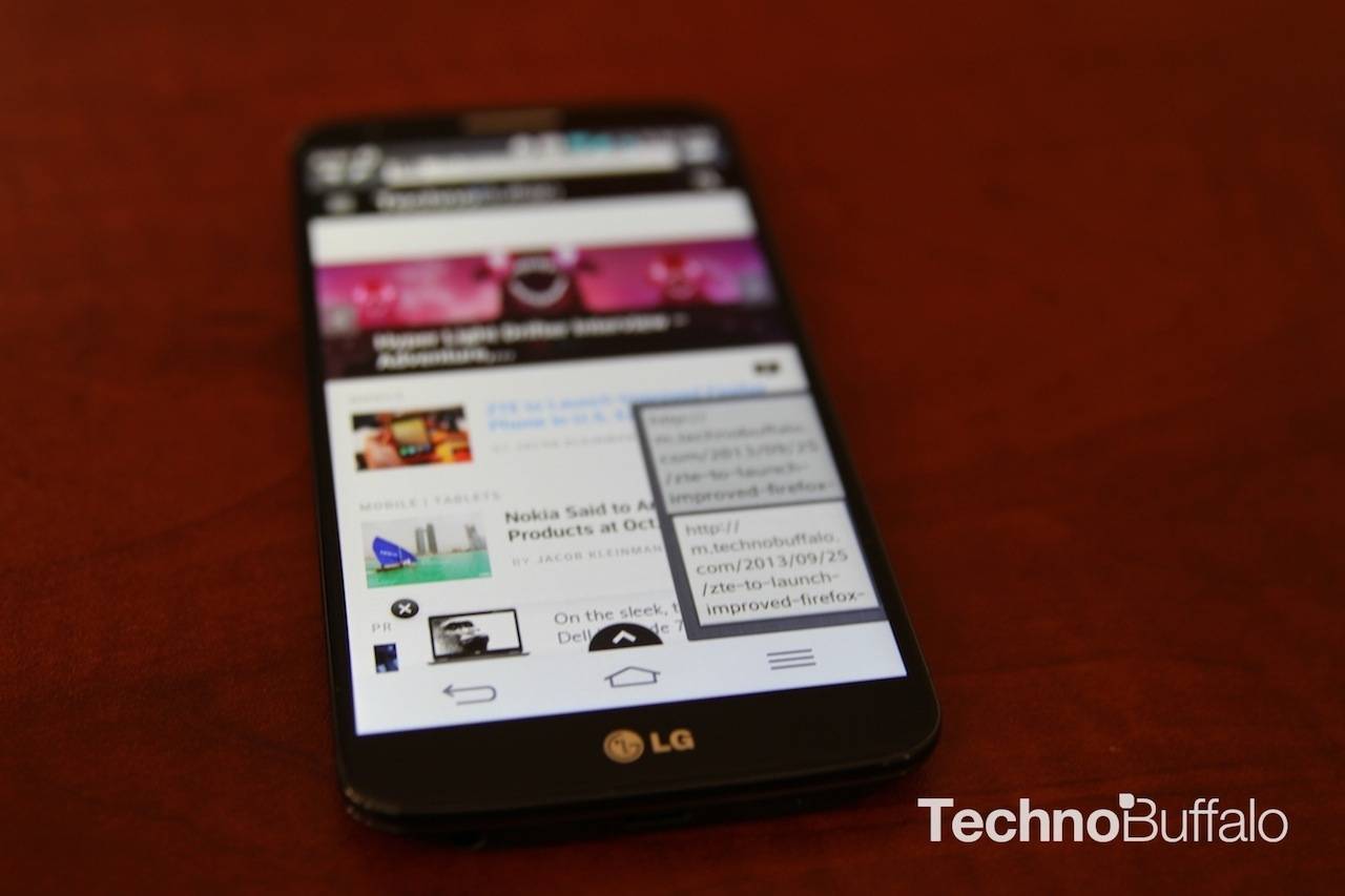 lg-g2-clip-tray1.jpg