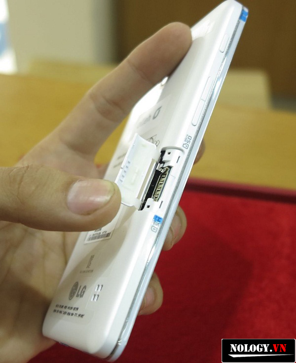 lg-optimus-gk-3.JPG