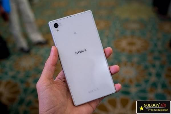 logspot.com%2F-q2OOHM7hIQk%2FUwXdiAQX42I%2FAAAAAAAABxo%2F4yw6IObKUAs%2Fs1600%2Fsony-xperia-z-1-2.jpg