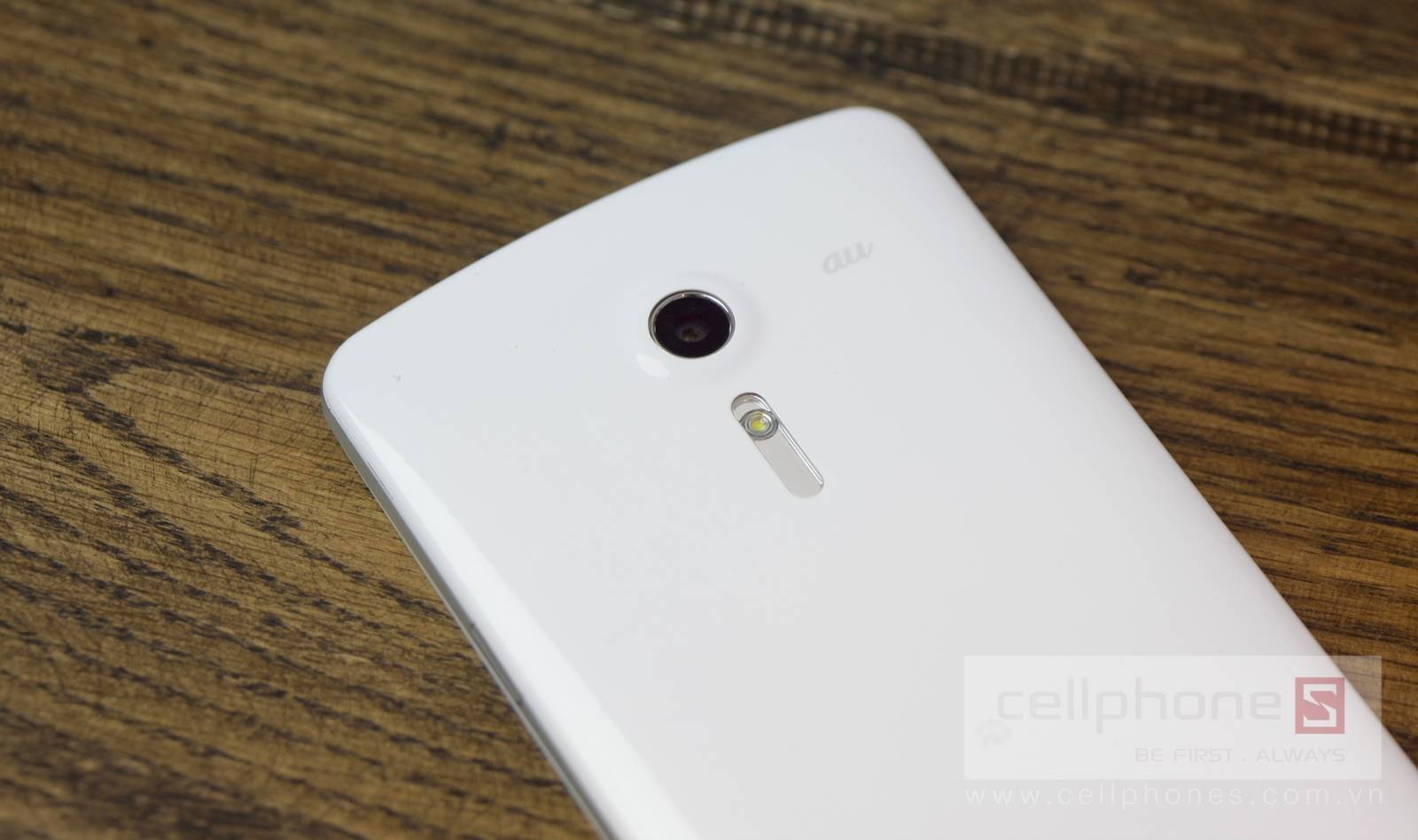 M%E1%BB%9F-h%E1%BB%99p-LG-ISAI-CellphoneS_-13.jpg