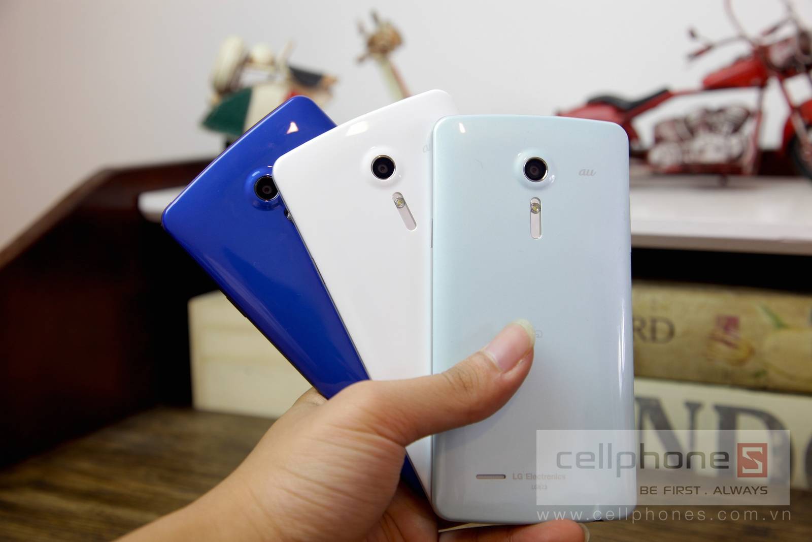 M%E1%BB%9F-h%E1%BB%99p-LG-ISAI-CellphoneS_-17.jpg