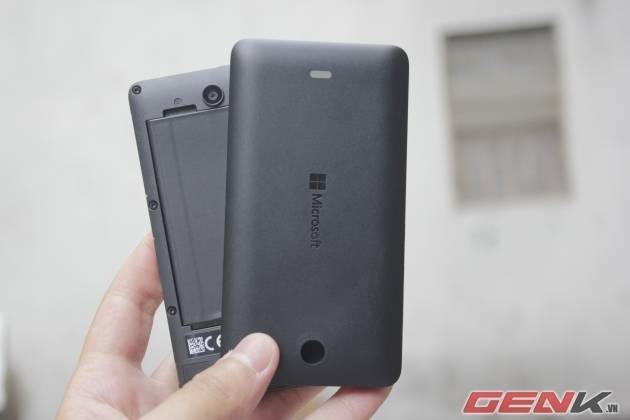 mo-hop-chiec-lumia-430-tai-vn-don-gian-va-sieu-re.JPG