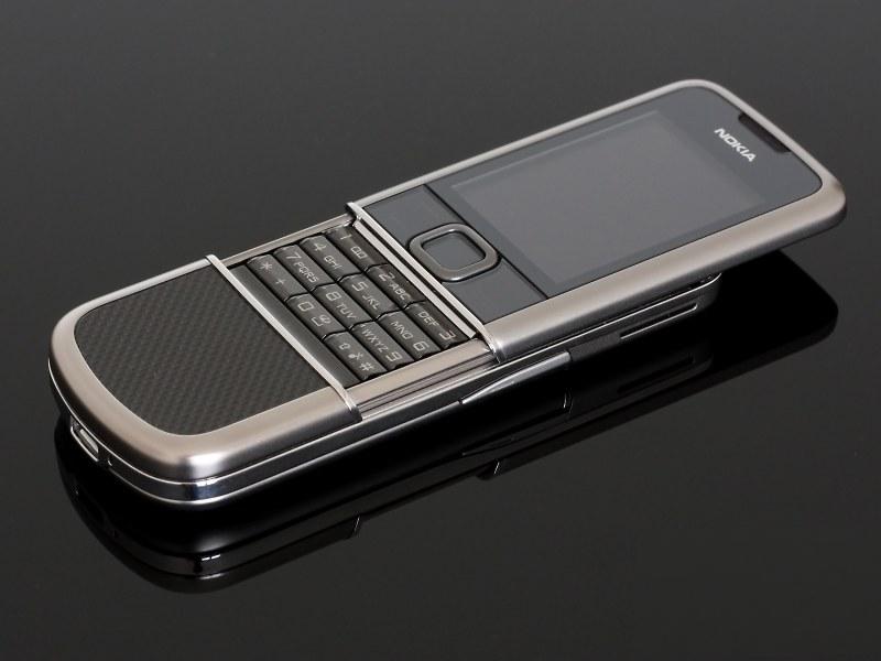nokia-8800-carbon-arte2.jpg