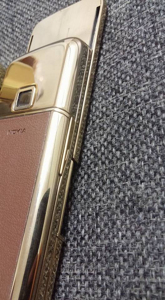 nokia-8800-gold-arte-%285%29%282%29.jpg