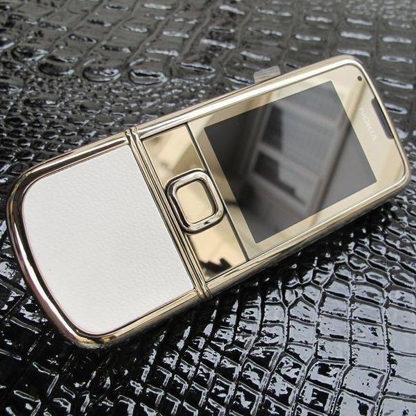 nokia-8800-gold-arte-da-trang-02-57781-zoom.jpg