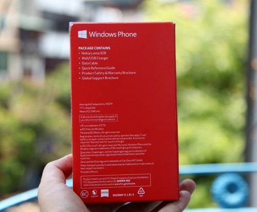 Nokia-Lumia-928-2-JPG-1371108685_500x0.jpg