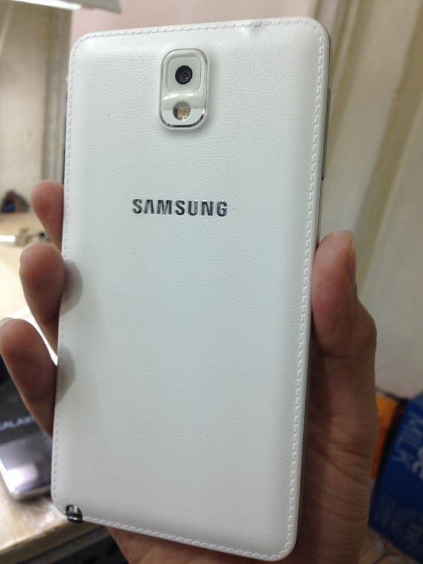 proxy?url=http%3A%2F%2Fi1115.photobucket.com%2Falbums%2Fk560%2Fshomesconan%2Fnote3_2_zpsa6d232cb.jpg