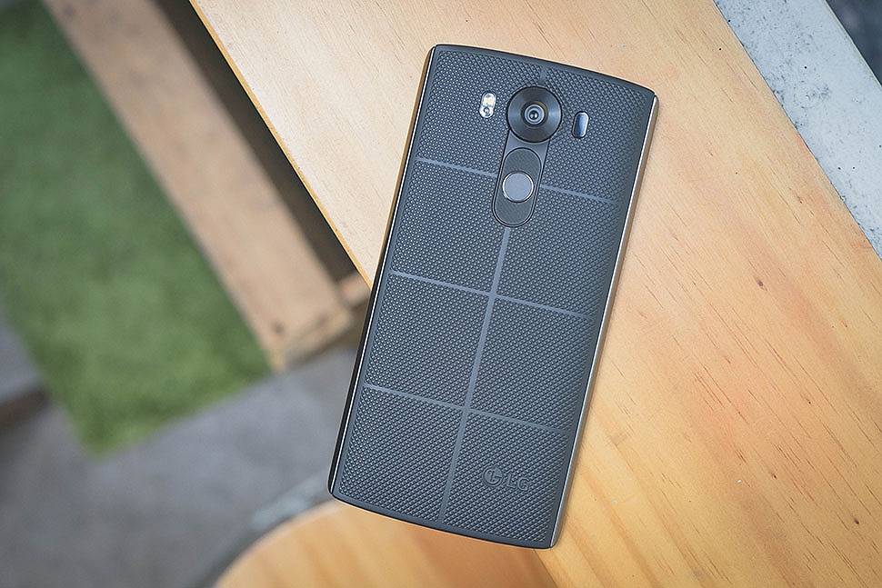 review-lgv10-matsau.jpg