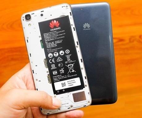 sac-pin-huawei-dung-cach.jpg