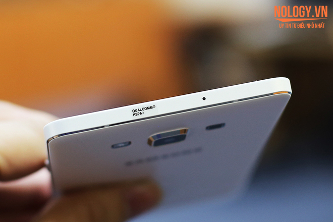 Samsung-Galaxy-A7-cu.9.jpg