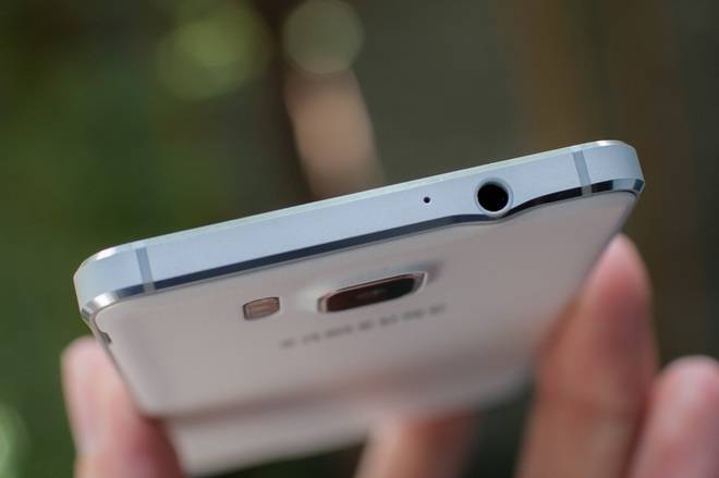 samsung-galaxy-alpha-%281%29.jpg
