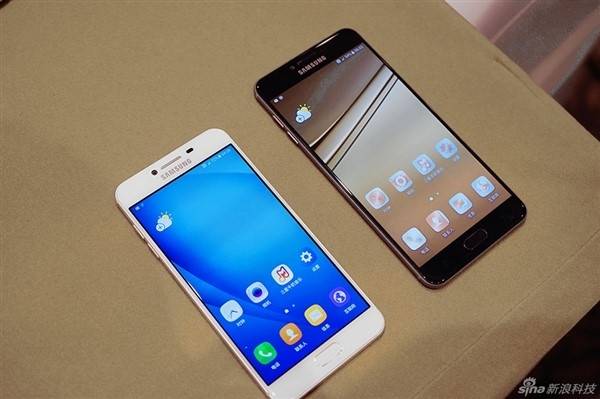 samsung-galaxy-c7-chinh-thuc-ra-mat-voi-man-hinh-57-icnh-ram-4gb.jpg