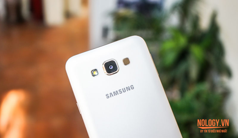 samsung-galaxy-e7-cong-ty.3.jpg